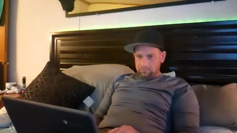 Doingitright online show from February 2, 3:37 am