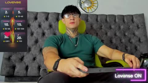 JC online show from February 21, 1:22 pm