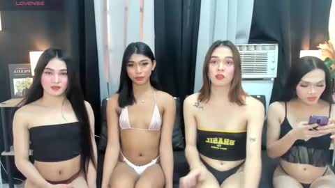 Snapshot of jelaimendoza13 chatting on September 18, 10:47 pm jelaimendoza13 online show from September 18, 10:47 pm