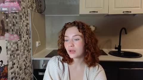 Snapshot of jelly_cherry chatting on October 24, 10:10 pm Emily online show from October 24, 10:10 pm