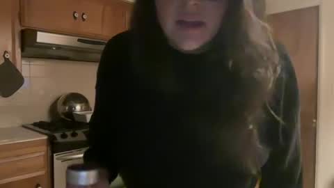 Snapshot of jellybeanin chatting on December 28, 3:04 pm Jelli online show from December 28, 3:04 pm