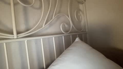 - online show from October 8, 4:35 pm