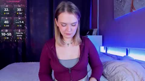   MY NEW ACC -  Jenice lovett    online show from October 16, 5:56 pm