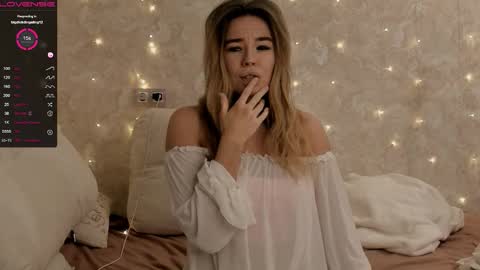 EvaSileZ online show from November 4, 3:24 pm