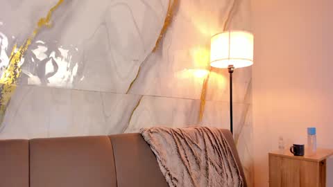 jeniferpowell_nm online show from April 14, 6:00 pm