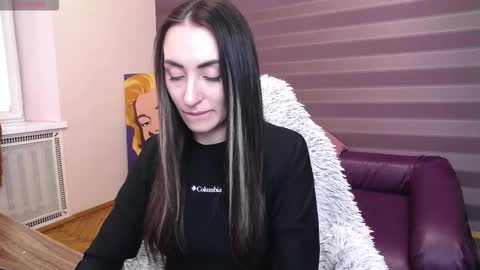 Kira online show from February 1, 8:00 am