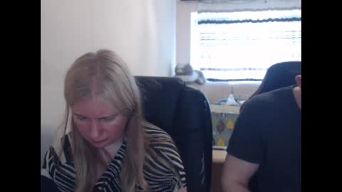 JenisAndPeter online show from May 11, 2:56 pm