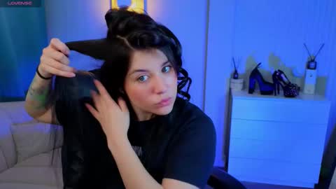 jenna_adams_ online show from September 29, 1:15 am