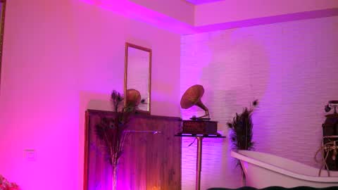 jenna_day online show from March 8, 4:12 am