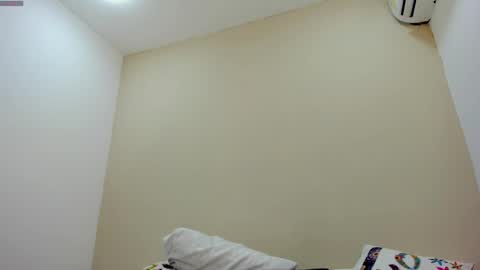 jenner_madison online show from March 12, 1:04 pm