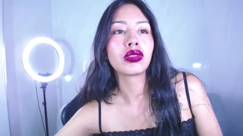 the girl of my dreams online show from January 30, 6:43 pm