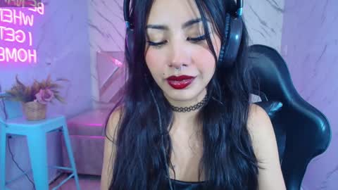 the girl of my dreams online show from January 29, 8:46 pm