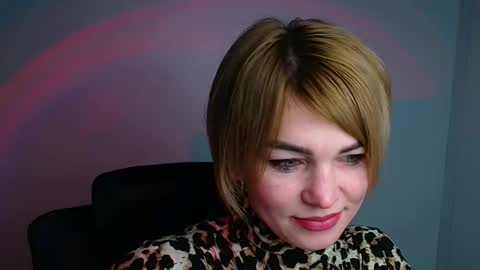 Jennifer online show from January 16, 6:55 am