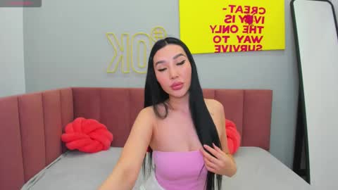 Jennifer online show from November 9, 7:56 am