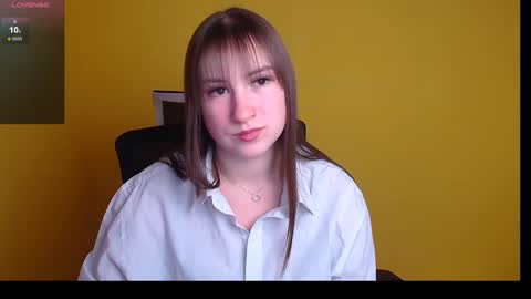 Jennifer online show from February 24, 9:53 am