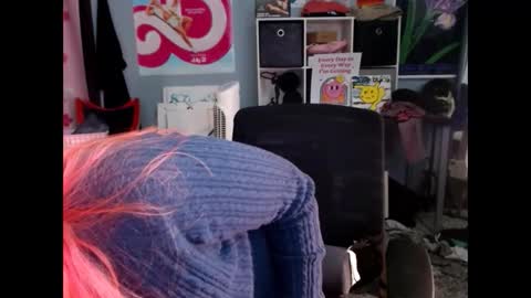 Jennifer Gwen online show from January 6, 2:59 am