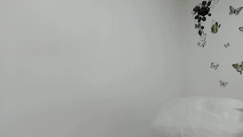 jenniferloveyou online show from May 31, 10:00 pm