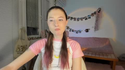 Jennifer Jenny Darling   online show from January 17, 10:23 pm