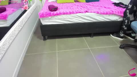 jenny_stark online show from December 15, 11:06 am