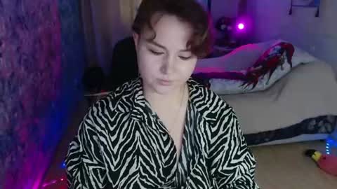 Jenny online show from July 4, 5:11 am
