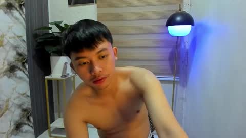 jeppie online show from October 25, 6:30 pm