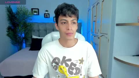  JEREMIAS  online show from April 21, 3:46 am