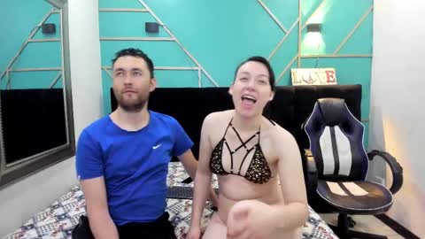 Snapshot of jeremmyandstacy chatting on March 4, 10:02 am Jeremmyandstacy online show from March 4, 10:02 am