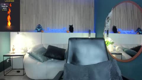 Jeremy online show from October 17, 11:53 pm