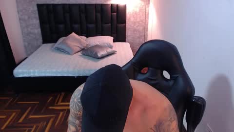 Jeremy lane online show from October 3, 12:20 am