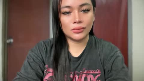 LEXIE online show from February 19, 3:05 am