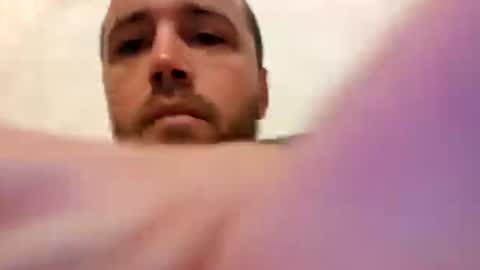jerkitoff3527 online show from June 14, 1:57 pm