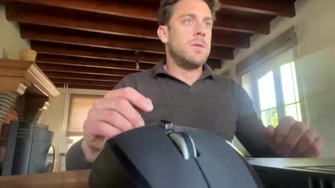 jerre001 online show from April 19, 7:31 am