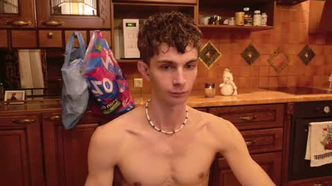 Jerry  online show from December 21, 5:47 am