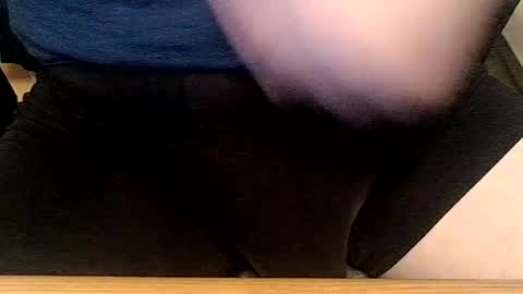jerry_s208 online show from August 7, 7:12 pm