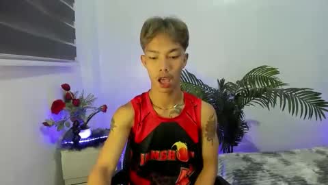 jersthebigasscockxxx online show from October 2, 6:12 am