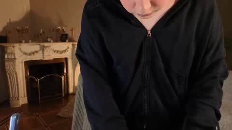 jes_solar online show from January 18, 11:03 pm