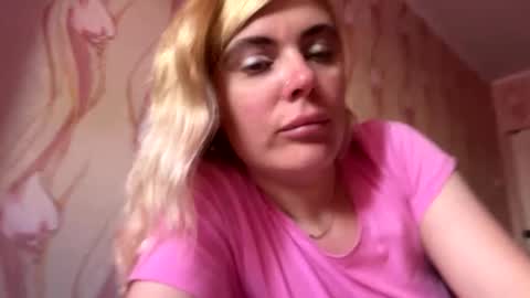 Snapshot of jeslynomert chatting on October 12, 12:53 pm JeslyNomert online show from October 12, 12:53 pm