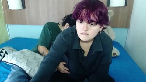 JessAndJade online show from September 14, 2:18 pm