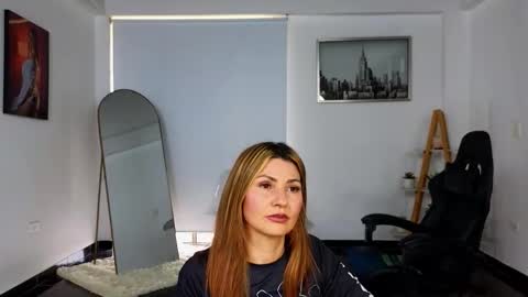 Snapshot of jessey_adams chatting on September 13, 3:03 pm bella adams online show from September 13, 3:03 pm