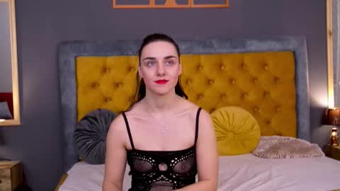 Jessica White online show from January 12, 4:41 am