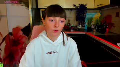 jessicaforris online show from March 11, 8:28 am