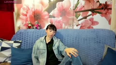 jessicaforris online show from May 7, 7:26 am