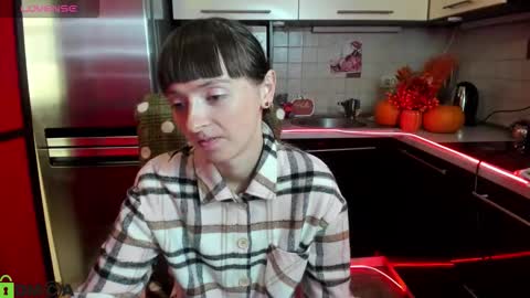 jessicaforris online show from October 1, 7:18 am