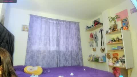 jessicarobbit online show from June 3, 5:51 pm