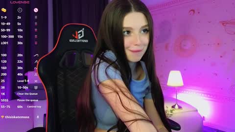 Snapshot of jessie_johns chatting on February 18, 6:58 pm jessie_johns online show from February 18, 6:58 pm