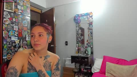 Snapshot of jessie_williams_01 chatting on January 16, 3:56 pm Your Sweet Angel online show from January 16, 3:56 pm