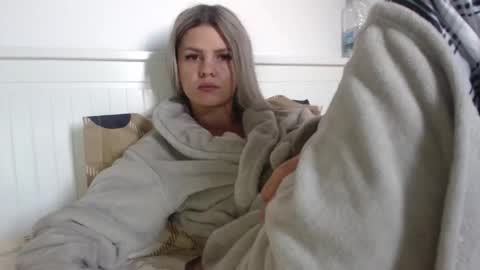 jessieryan online show from February 1, 6:32 am