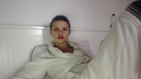 jessieryan online show from February 17, 6:45 am