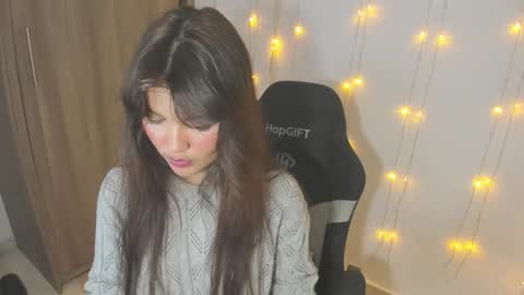 Jessi  online show from October 17, 9:41 pm