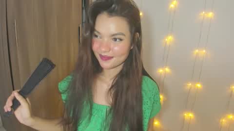 Jessi  online show from October 23, 8:10 pm